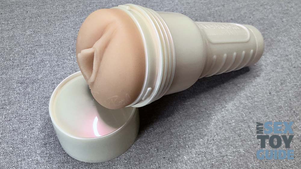 Riley Reid Pussy Pump - Riley Reid Fleshlight Review 2023: One Thing You NEED To Know