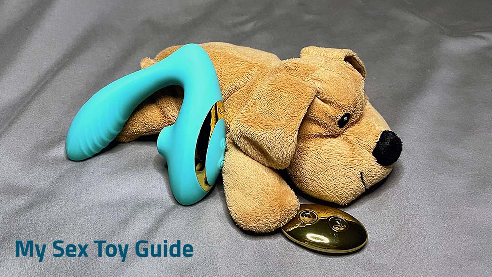 Toy Review - The P Cat by Tracy's Dog - Sexbloggess
